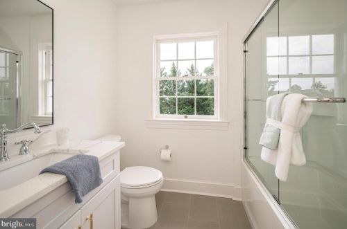 1238 William St, Fredericksburg VA  22401-5454 exterior