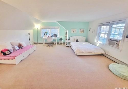 48 Timberline Dr, Poughkeepsie NY  12603-5546 exterior