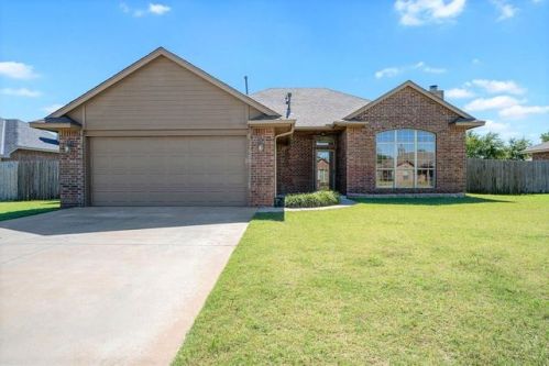 934 Phils Way, Piedmont, OK 73078-9172