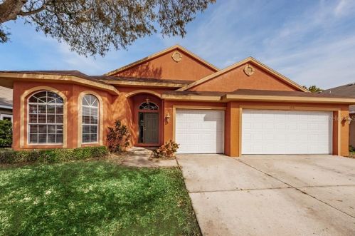 1876 Wood Brook St, Tarpon Springs, FL 34689-7512