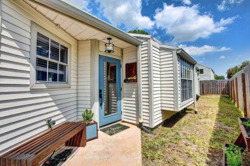 1436 Blue Clover Ln, West Palm Beach, FL 33415-4412