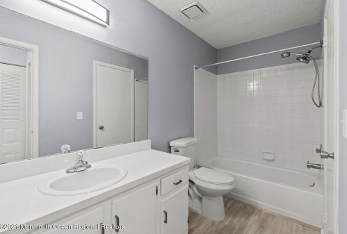 74 Azalea Cir, Jackson Twp NJ  08527-2556 exterior