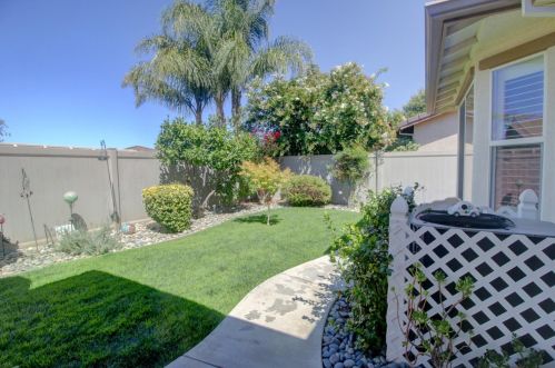 2393 Shadow Berry Dr, Manteca CA  95336-5131 exterior
