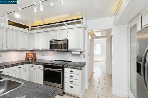 3515 Wells Rd, Oakley, CA 94561-5009