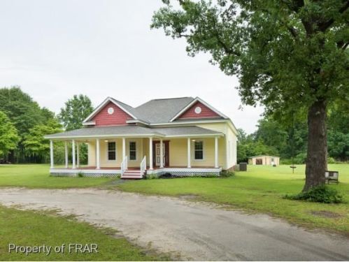 4601 Linden Rd, Linden, NC 28356-8844