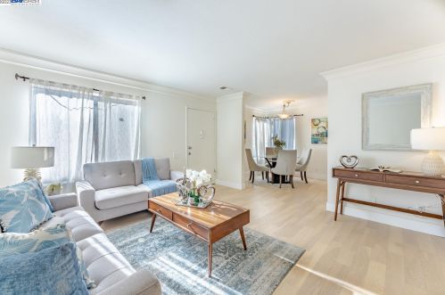 639 Balfour Dr, San Jose, CA 95111-1158
