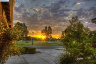201 Lavender Way, Oakley, CA 94561-1879