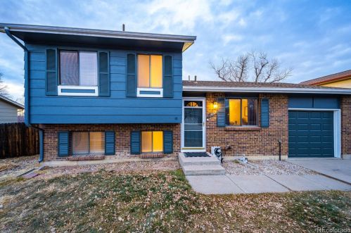 1627 Norfolk St, Denver CO 80016-1471 exterior