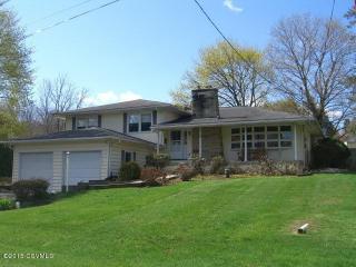 4 8th St, Danville, PA 17821-7858