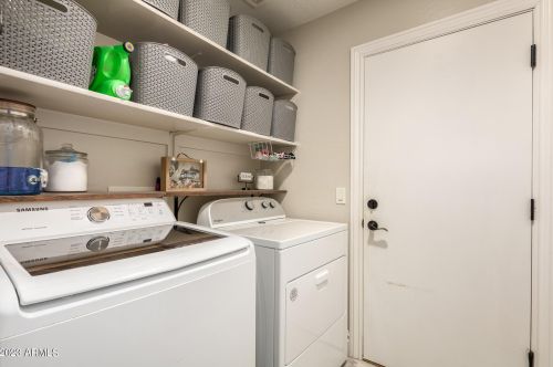 13926 Mauna Loa Ln, Sun City AZ  85379-8672 exterior