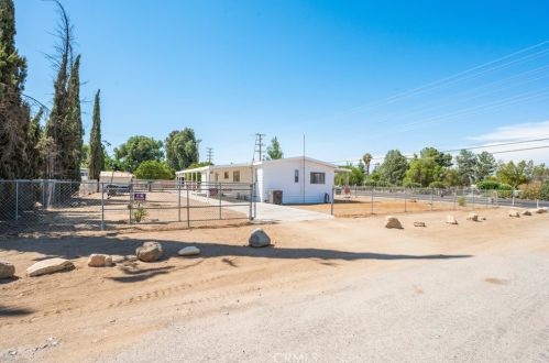 19841 Grand Ave, Lake Elsinore CA  92530-6432 exterior