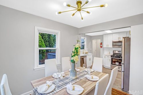 344 Penfield Pl, Green Brook NJ  08812-1629 exterior