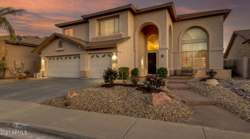 2369 Megan St, Chandler, AZ 85224-3486