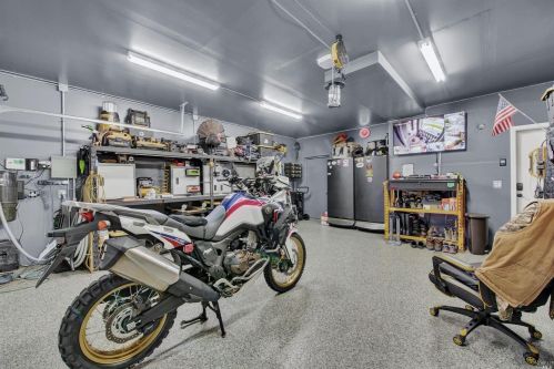 585 Topeka Ln, Vacaville CA 95687-4353 exterior