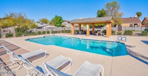 18801 8th Pl, Phoenix AZ 85042-4304 exterior