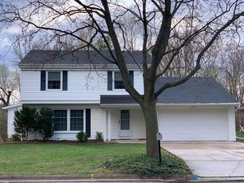 1799 Aspen Ln, Green Bay, WI 54303-2311