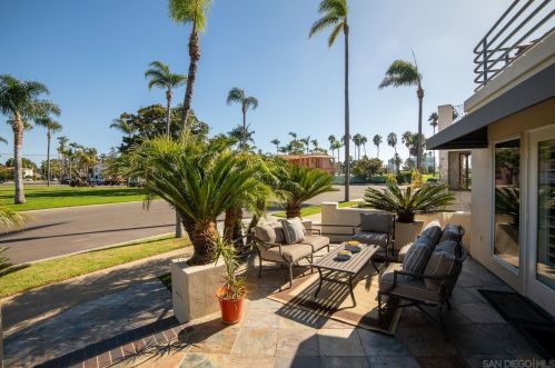 734 Jacinto Pl, San Diego, CA 92118-2319