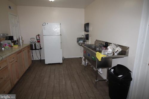 720 Marshall St, Norristown PA 19401-4114 exterior