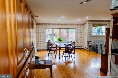 223 Meadow Dr, Yardley PA  19067-1311 exterior