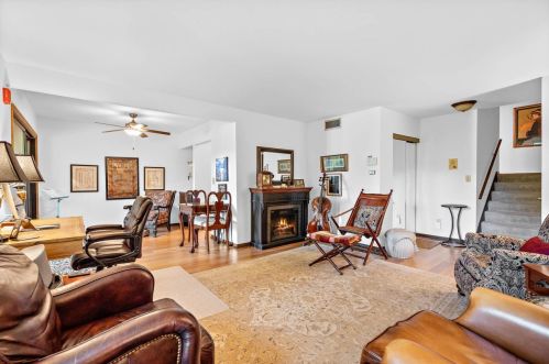 2230 Good Hope Rd, Milwaukee, WI 53209-2760