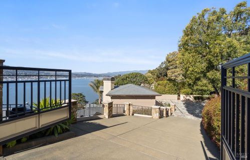 333 Belvedere Ave, Tiburon CA 94920-2429 exterior
