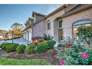 2010 Birchfield Pvt Ct, Kingsport, TN 37660-6428