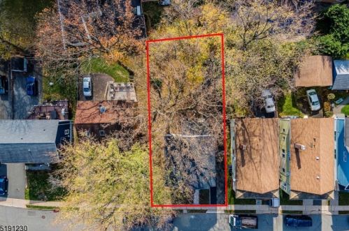 22 Ward Pl, Montclair NJ  07042-3106 exterior