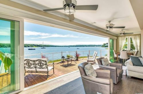 453 Morgan Pl, Muttontown, NY 11771-5008