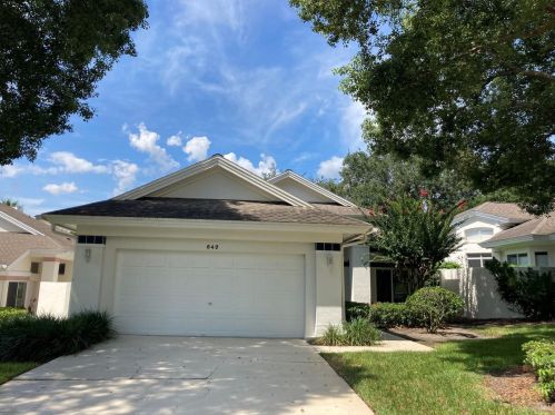 849 Crepe Myrtle Cir, Apopka, FL 32712-2657