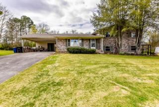 224 Luther Jackson Dr, Maryville, TN 37804-2514