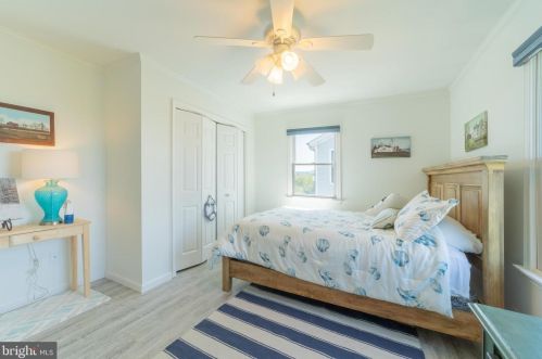 107 Sandpiper Dr, Slaughter Beach DE  19963-4923 exterior