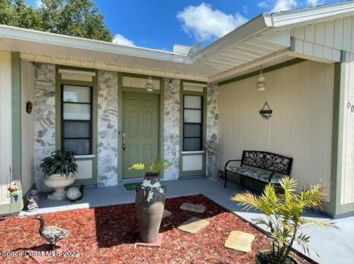 608 Helicon Ter, Sebastian, FL 32958-5954