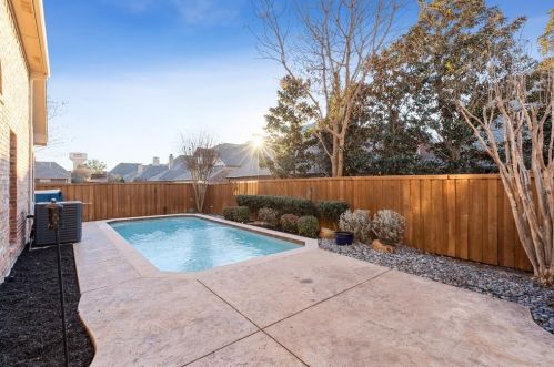 73 Cattail Pond Dr, Frisco TX  75034-8584 exterior