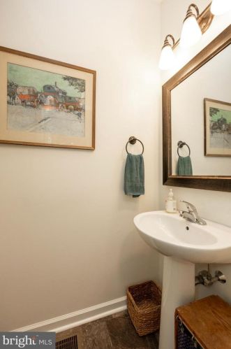 223 7th Ave, Collegeville PA  19426-1905 exterior