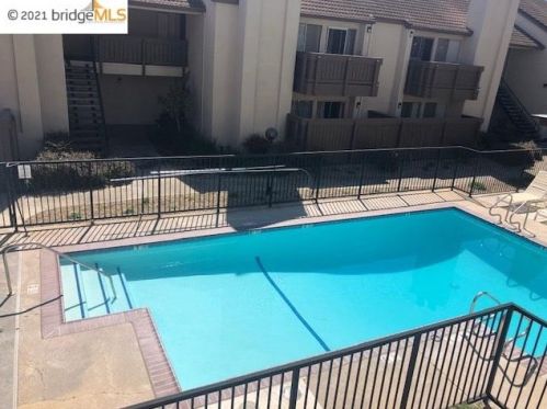 3701 Colonial Ct, Modesto CA  exterior