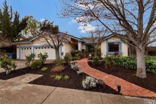 2209 Ascot Pkwy, Vallejo, CA 94591-8141