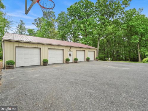 563 Berne Dr, Schuylkill Haven, PA 17972-9123