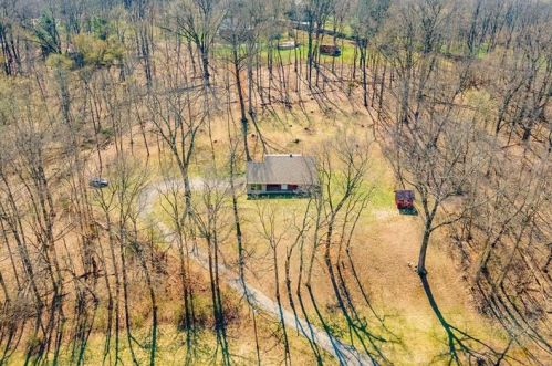 282 Sugar Run Rd, Eighty Four, PA 15330-2400