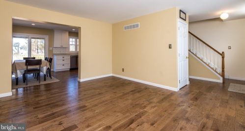 308 Ross Ln, Collegeville PA  19426-1877 exterior