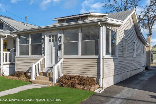 1808 Bradley Ter, Belmar, NJ 07719-2905