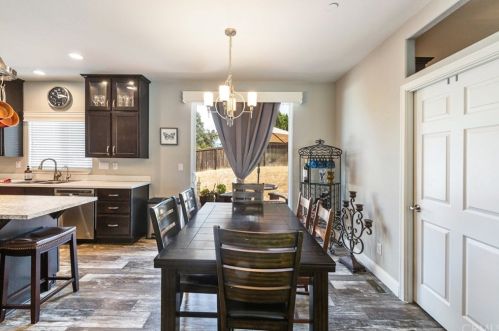 29885 Camino Del Sol Dr, Temecula CA  92592-2114 exterior