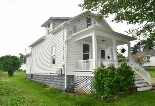 412 White Oak Ave, Zanesville OH  43701-5143 exterior