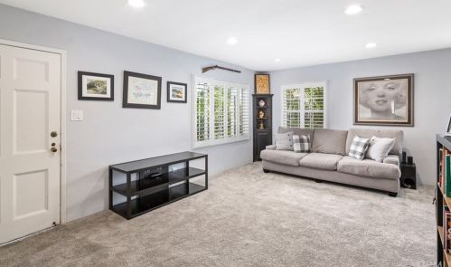 4714 Falcon Ave, Long Beach, CA 90807-1204