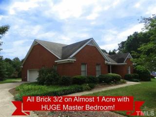 1312 Cricklewood Ct, Raleigh, NC 27603-3943