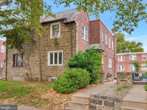6706 Large St, Philadelphia, PA 19149-2102