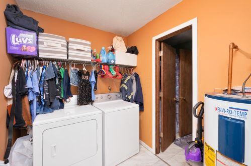 2939 Craven Dr, Marion OH 43302-8675 exterior