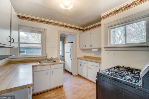 226 8th Ave, South Saint Paul MN  55075-2208 exterior
