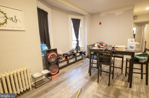 7046 Chew Ave, Philadelphia PA 19119-1846 exterior