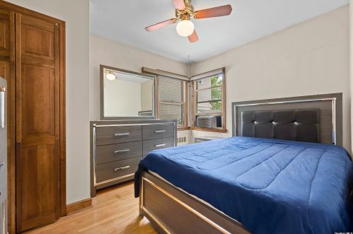 12 Covington St, Huntington Station NY  11746-8406 exterior