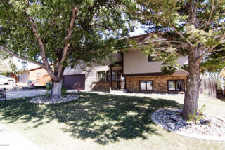 3313 Fitzpatrick Dr, Gillette, WY 82718-6254